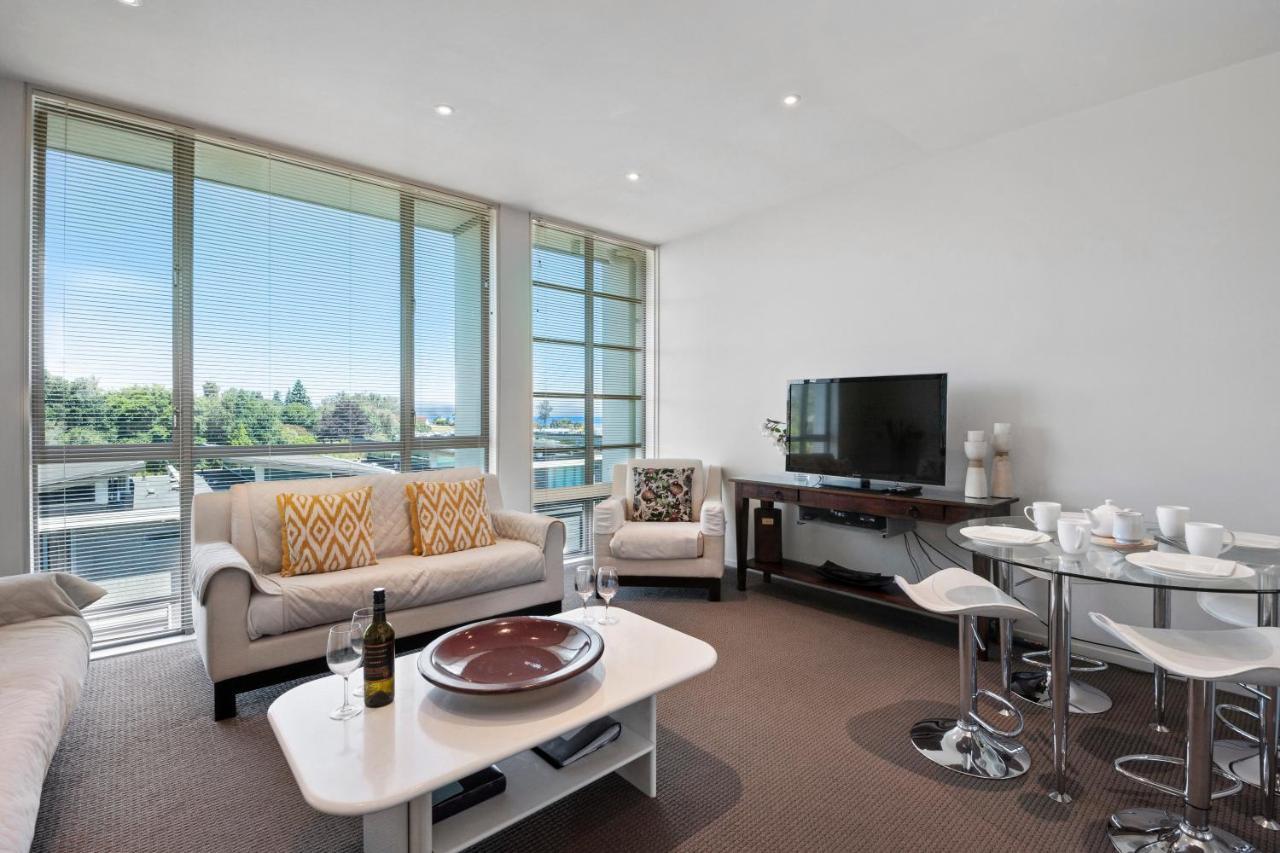 Marinaside Villa - Taupo Holiday Apartment Extérieur photo