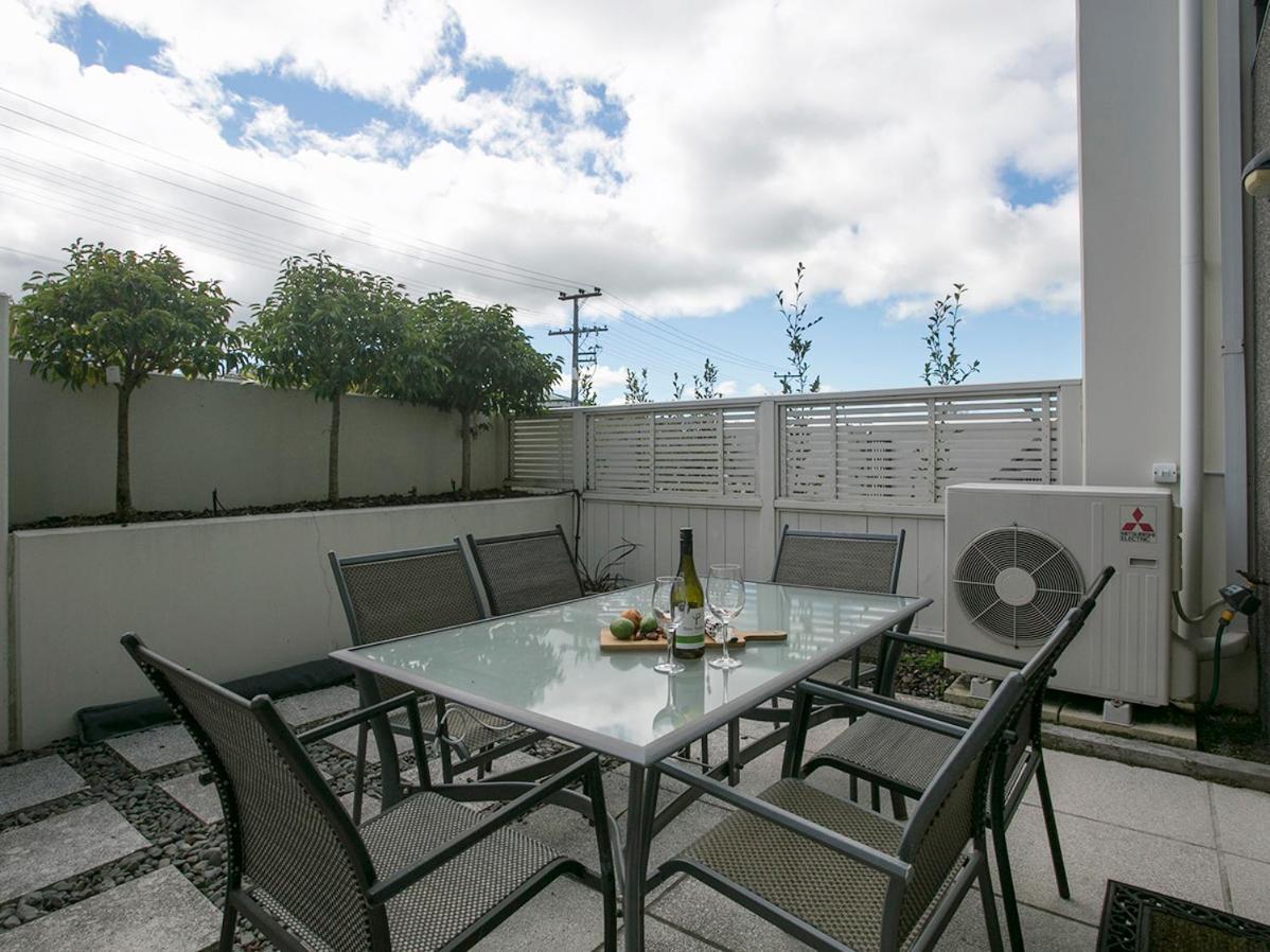 Marinaside Villa - Taupo Holiday Apartment Extérieur photo