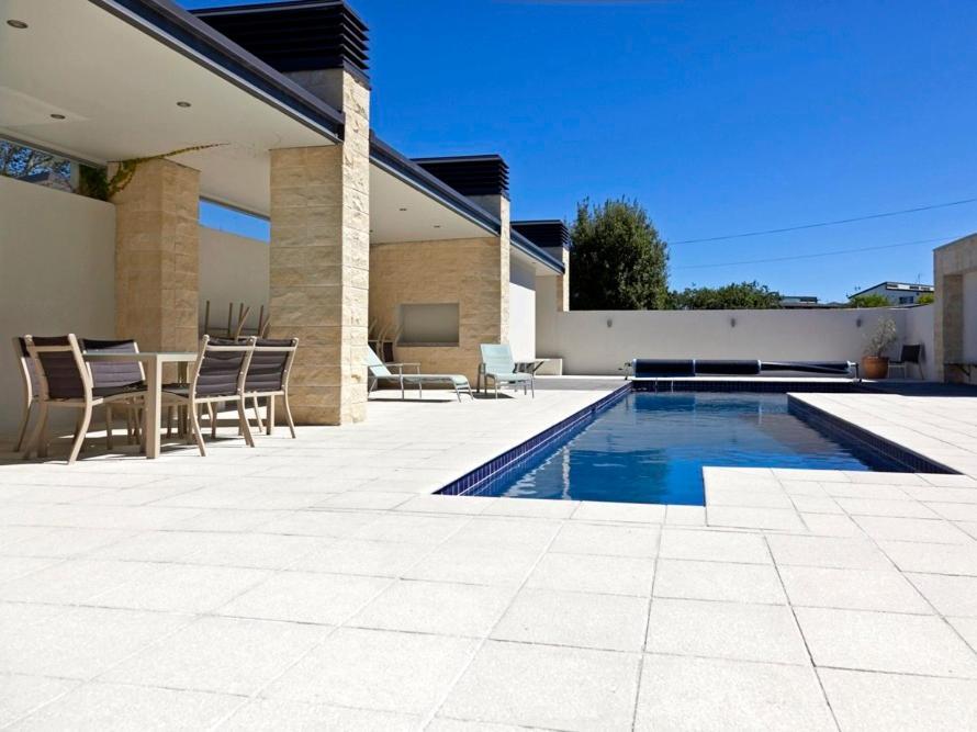 Marinaside Villa - Taupo Holiday Apartment Extérieur photo